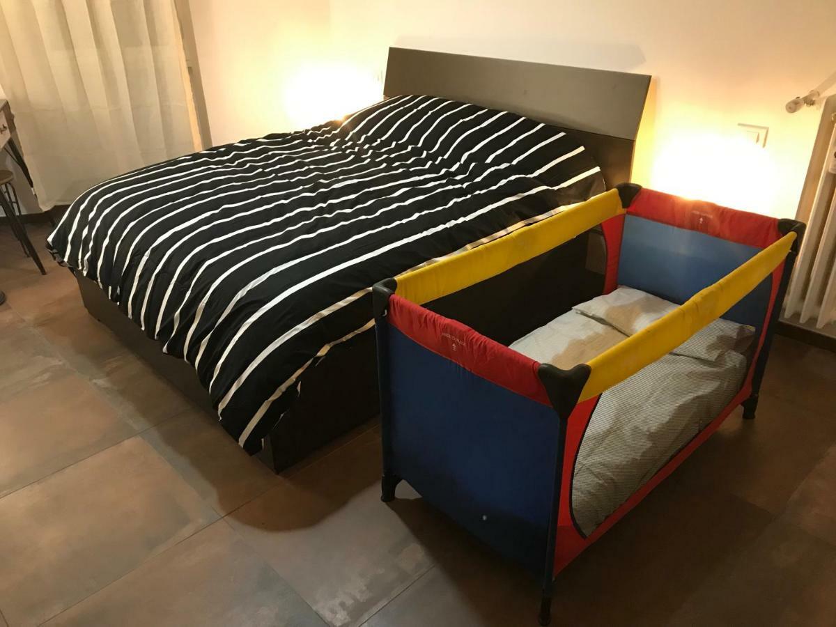 Pangsapuri 58 m² dengan 2 bilik tidur dan 1 bilik mandi peribadi di Appio Latino Rome Luaran gambar