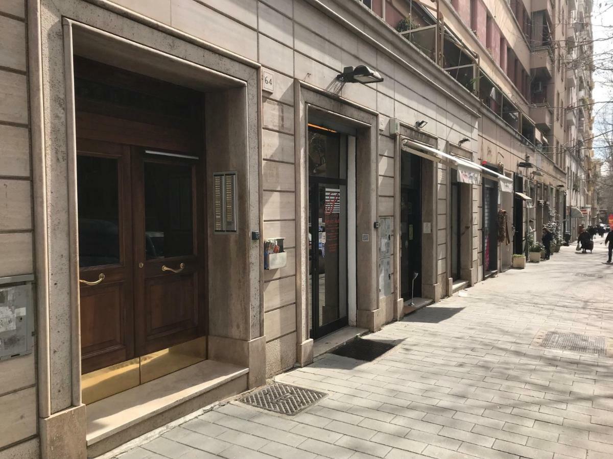 Pangsapuri 58 m² dengan 2 bilik tidur dan 1 bilik mandi peribadi di Appio Latino Rome Luaran gambar